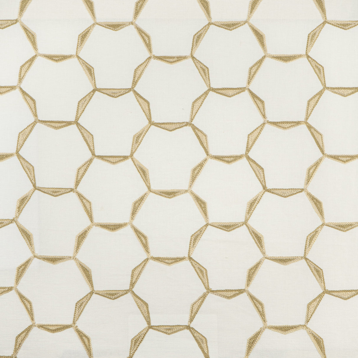 Maxwell CJS425 CUT GLASS # 425 RATTAN