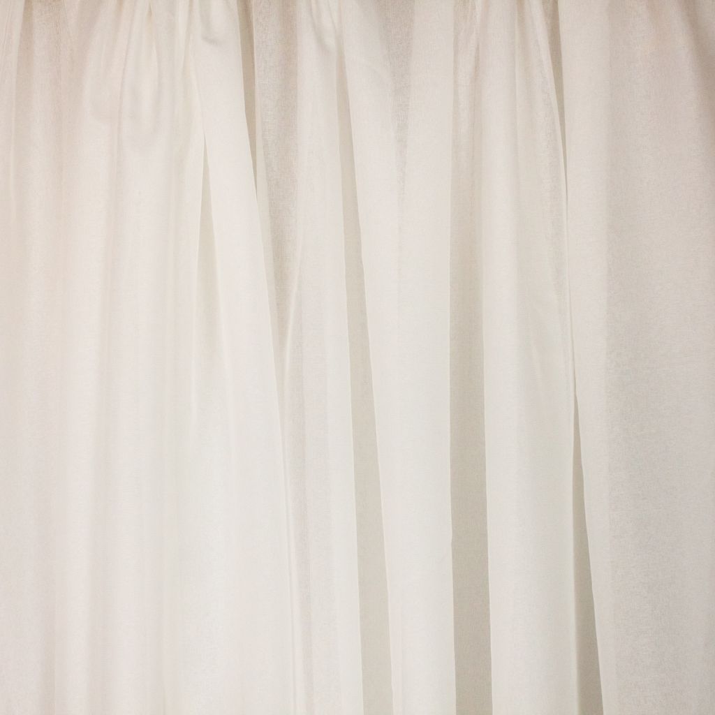 Eade's RMCoco-1325112-sample Snowfall