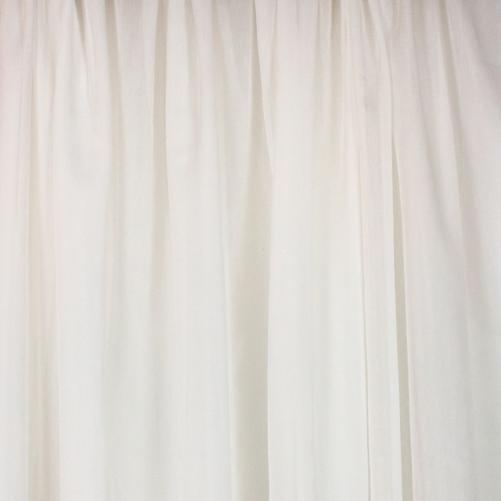 Eade's RMCoco-1327544-sample Breathless