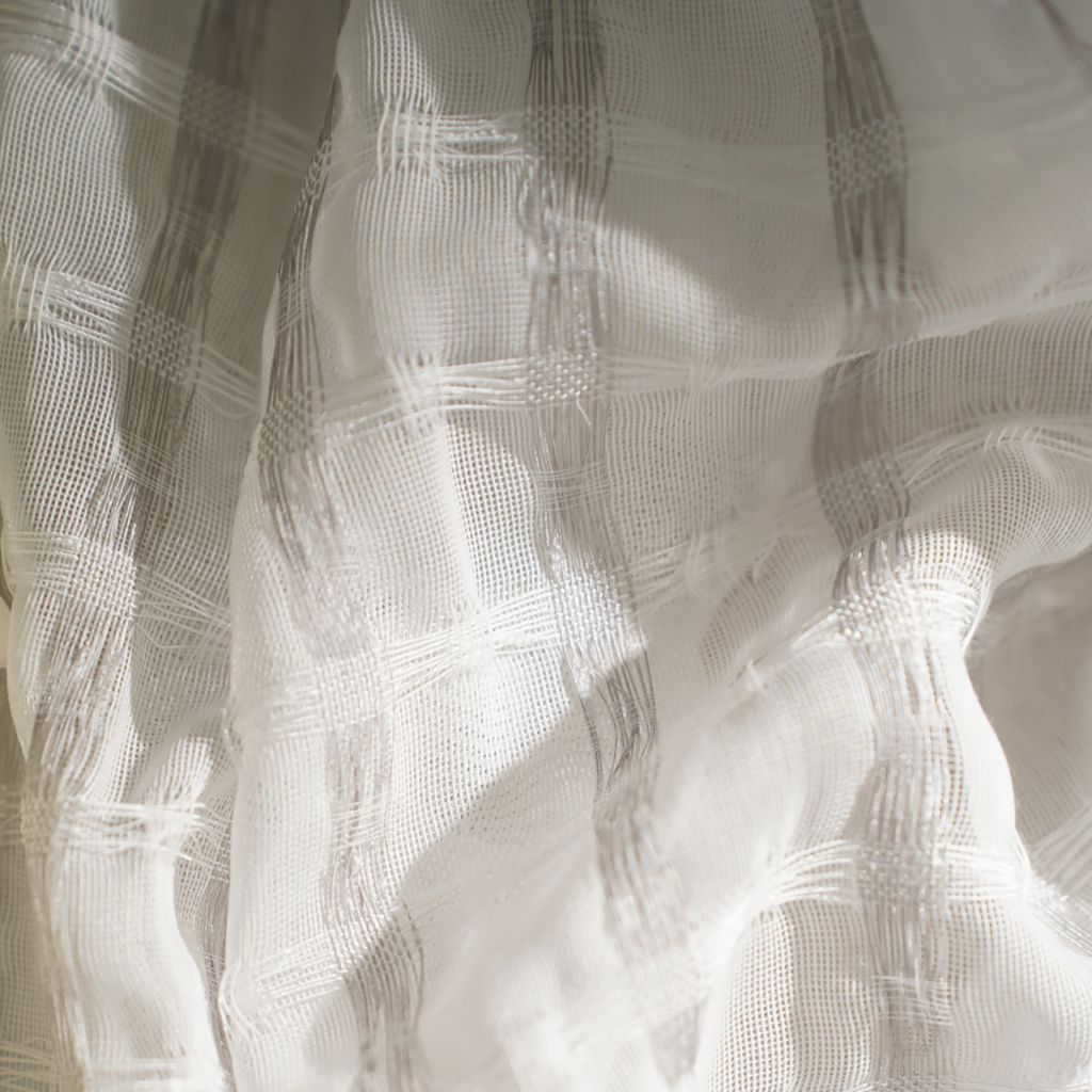 RM Coco Lanshire Wide-Width FR Sheer Silver Oak 13916810 Fab