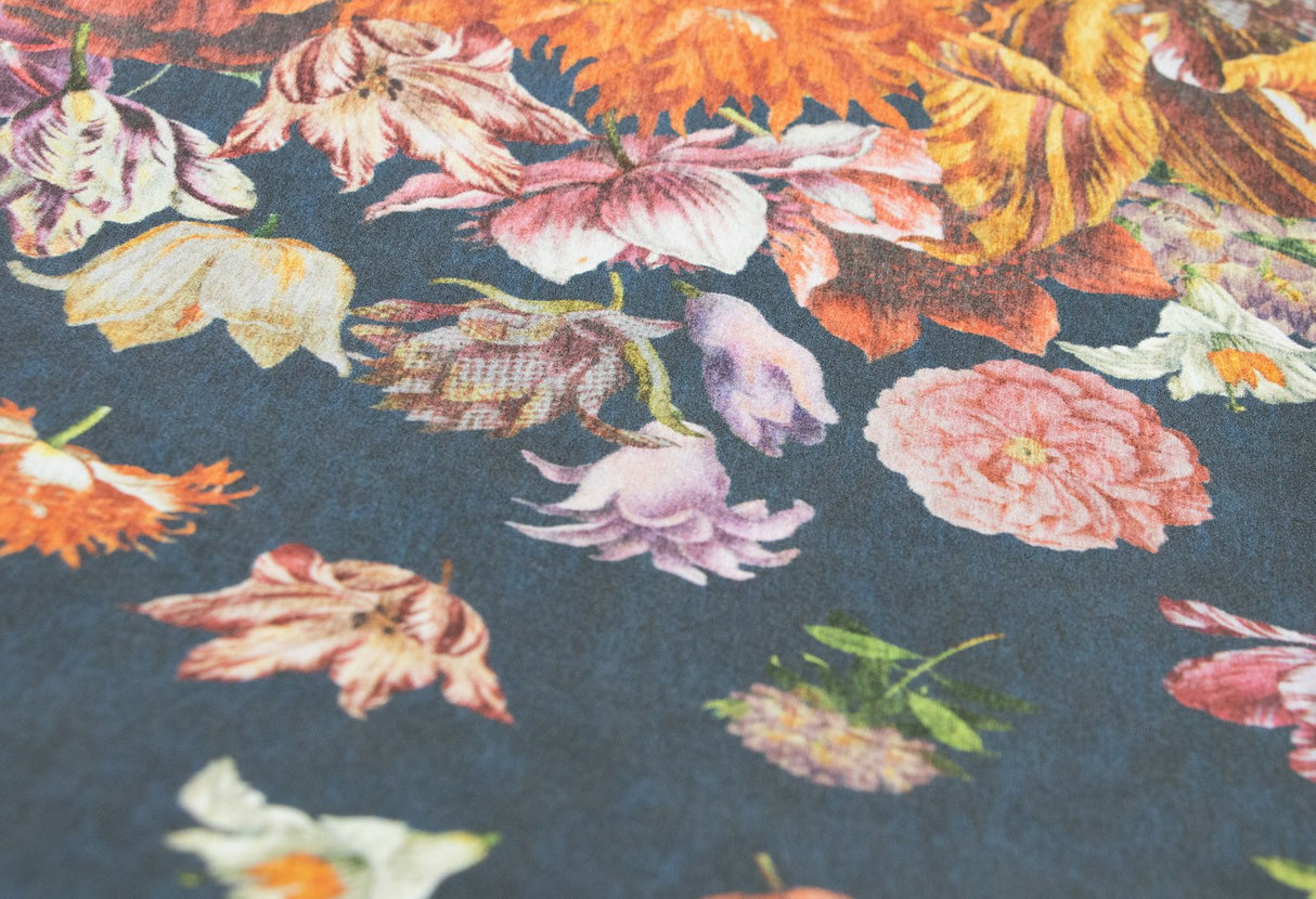 Eade's 26700-sample Blue