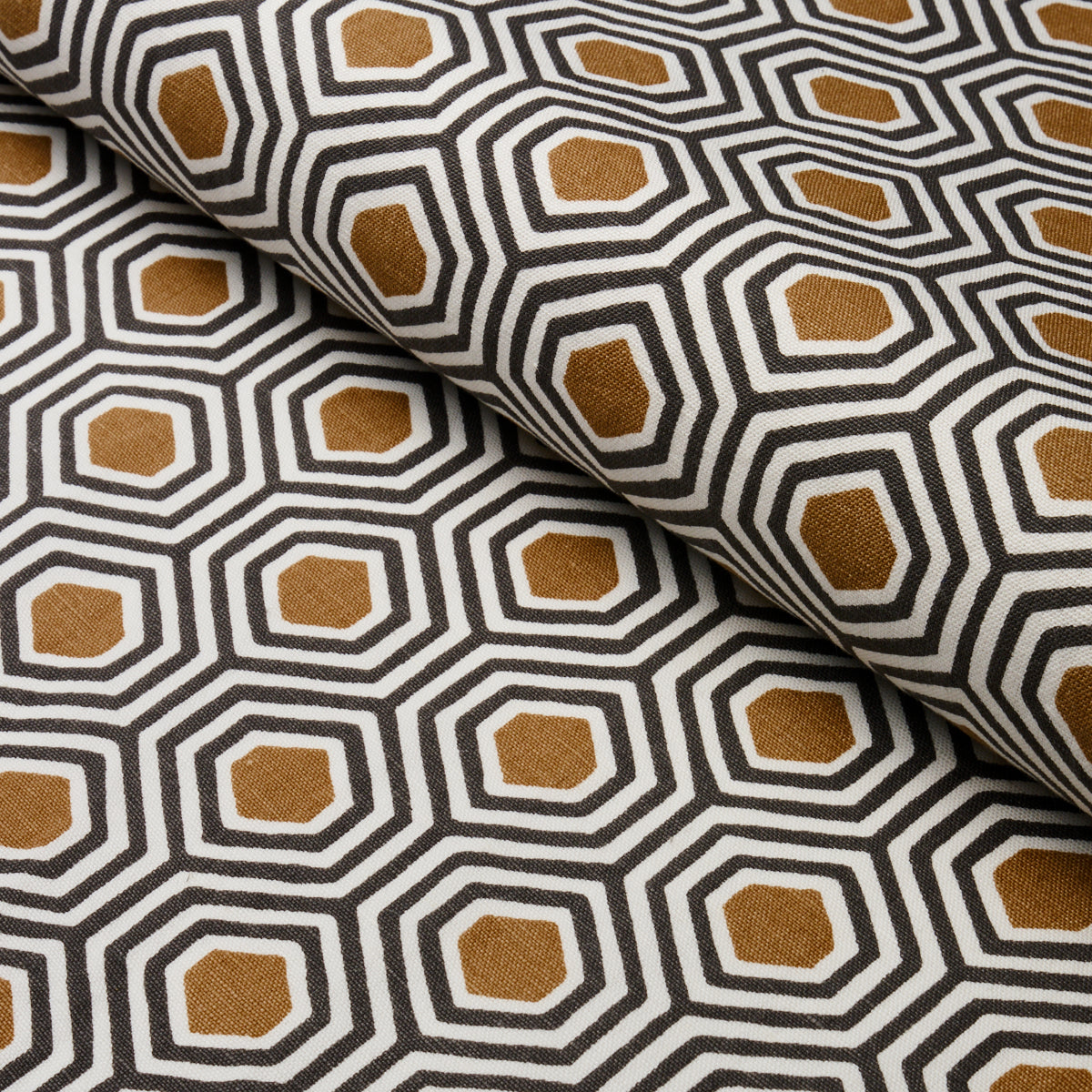 Eade’s DARK NEUTRAL