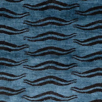 LEE JOFA 2023115.5.0 BECKETT VELVET AZURE Fabric - Eade's Wallpaper