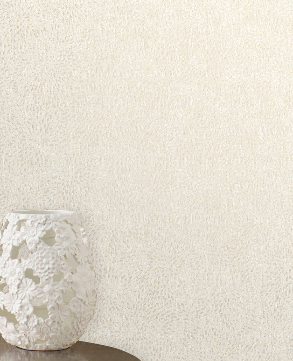 Decorline 2683-23030 Mezzo Champagne floral Wallpaper