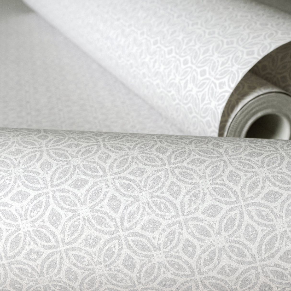 Eade's 26882-sample Silver Grey