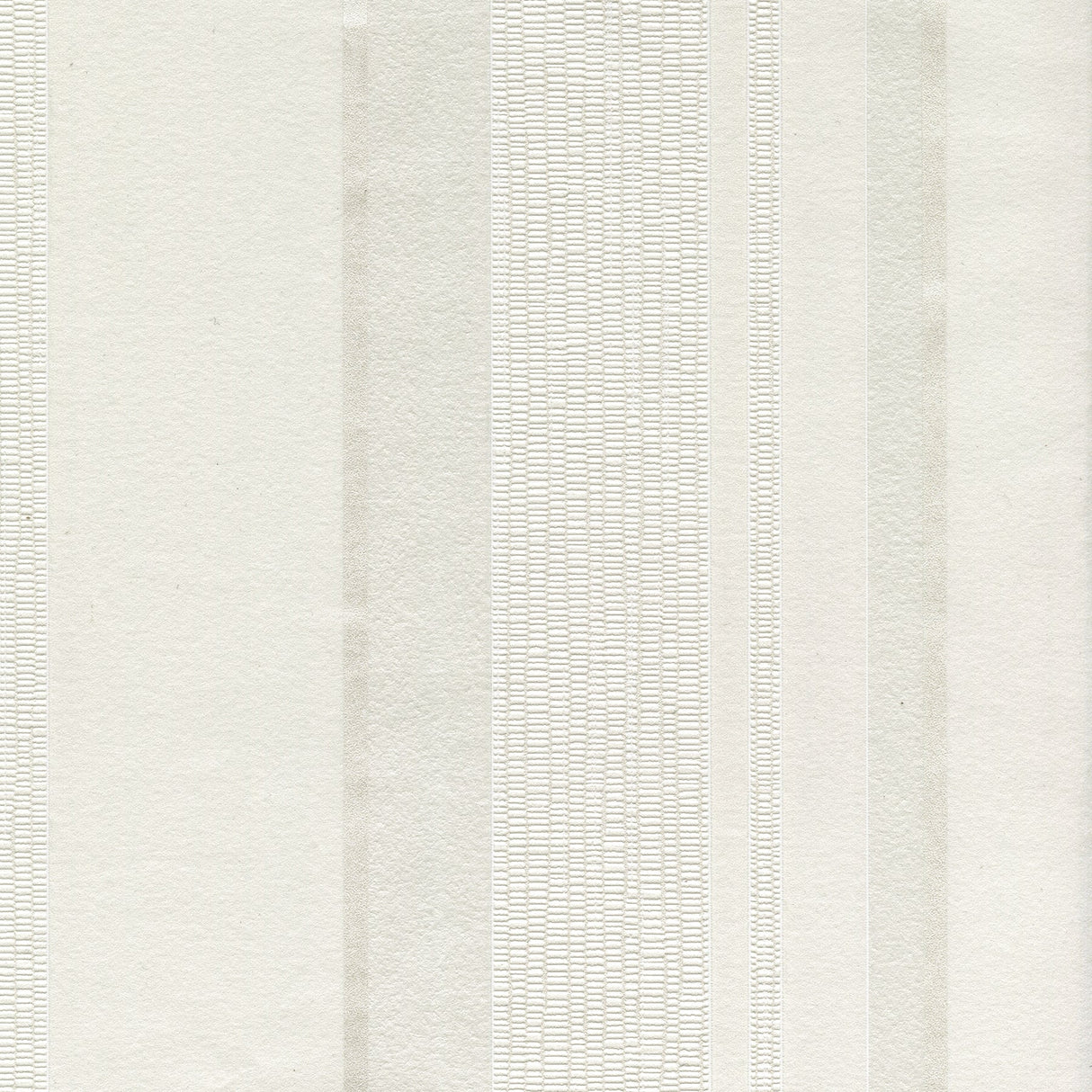 Advantage 2773-755305 Cricket White Stripe Wallpaper