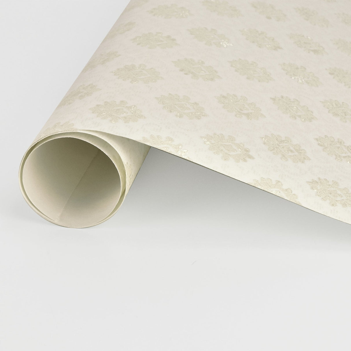 Advantage 2810-BLW11001 Madelyn Cream Small Damask Wallpaper