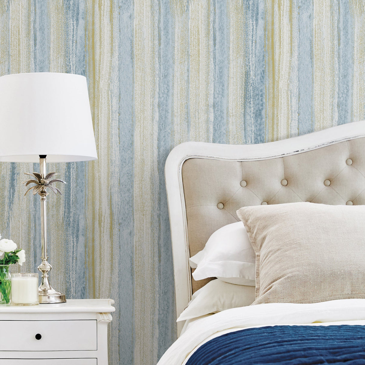 Advantage 2810-SH01036 Donella Blue Stripe Wallpaper