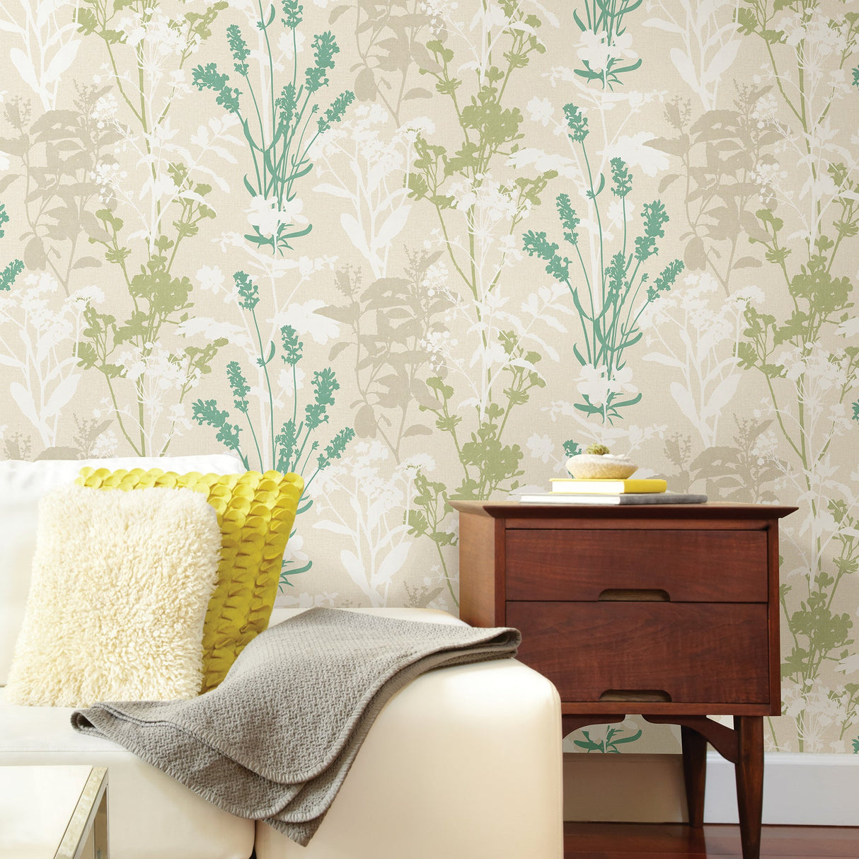 Advantage 2811-24573 Santa Lucia Green Wild Flowers Wallpaper