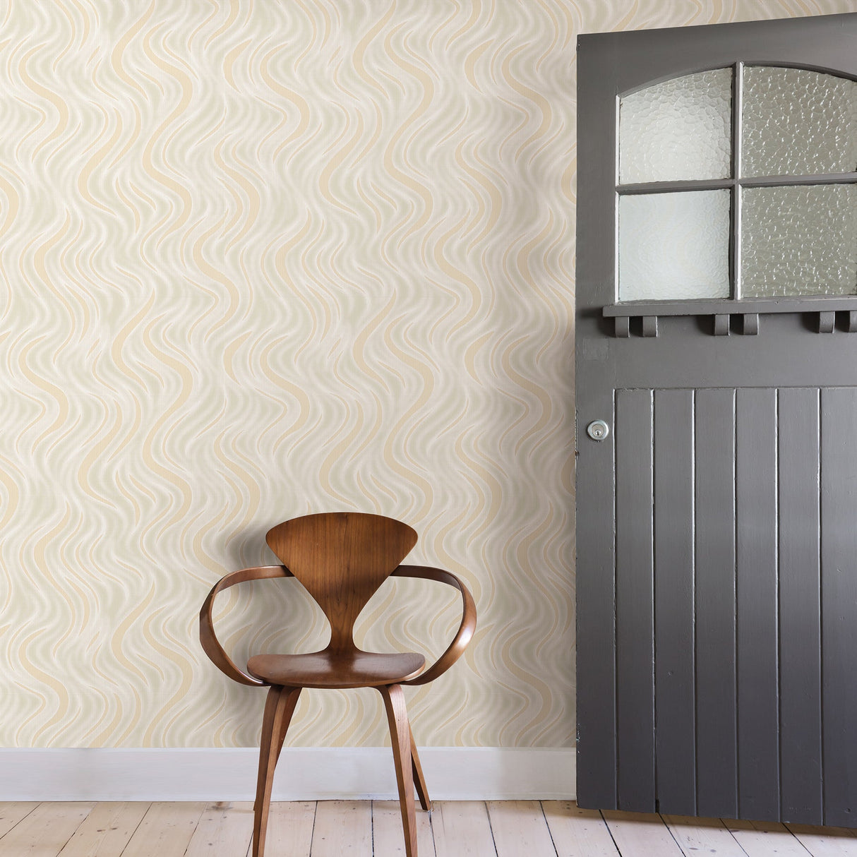 Advantage 2811-JY10302 Roxie Gold Wave Wallpaper