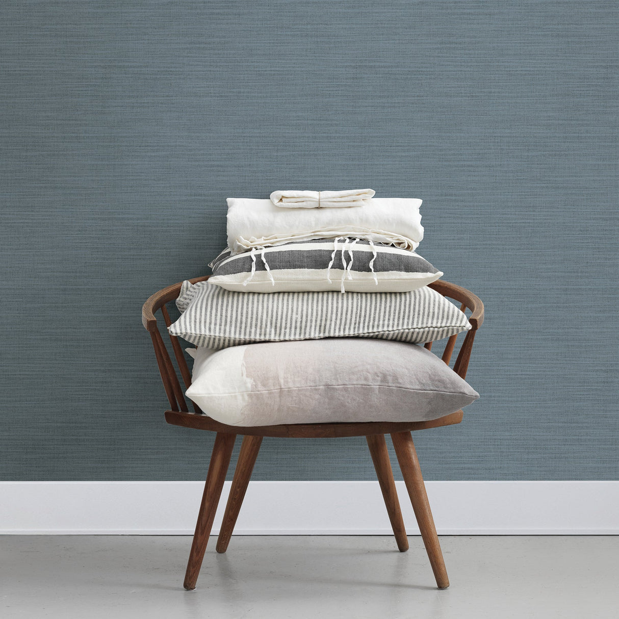 Advantage 2812-AR40104 Ashleigh Blue Linen Texture Wallpaper