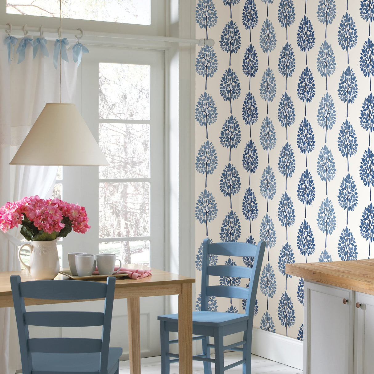 Advantage 2813-24971 Tsai Blue Tree Wallpaper