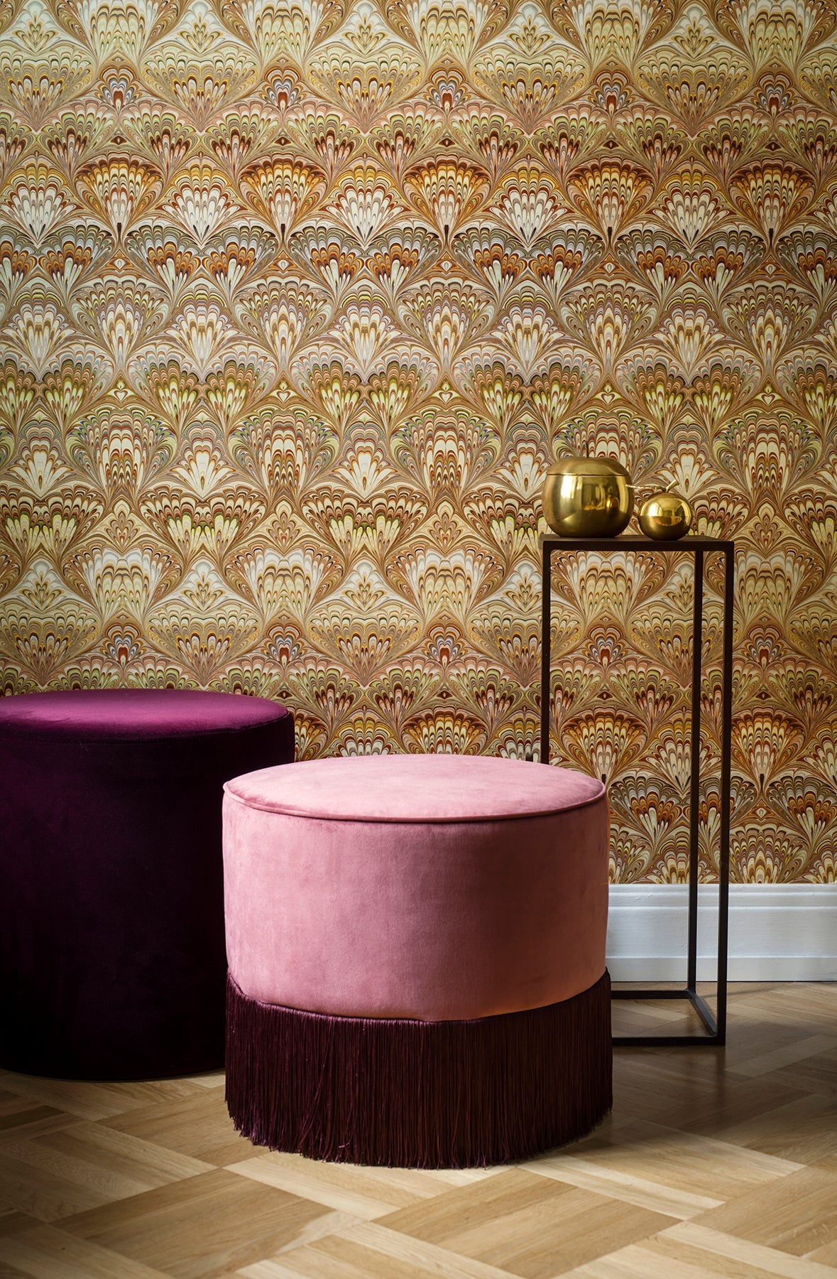 Engblad & Co 2825-6387 Taichung Orange Ogee Wallpaper