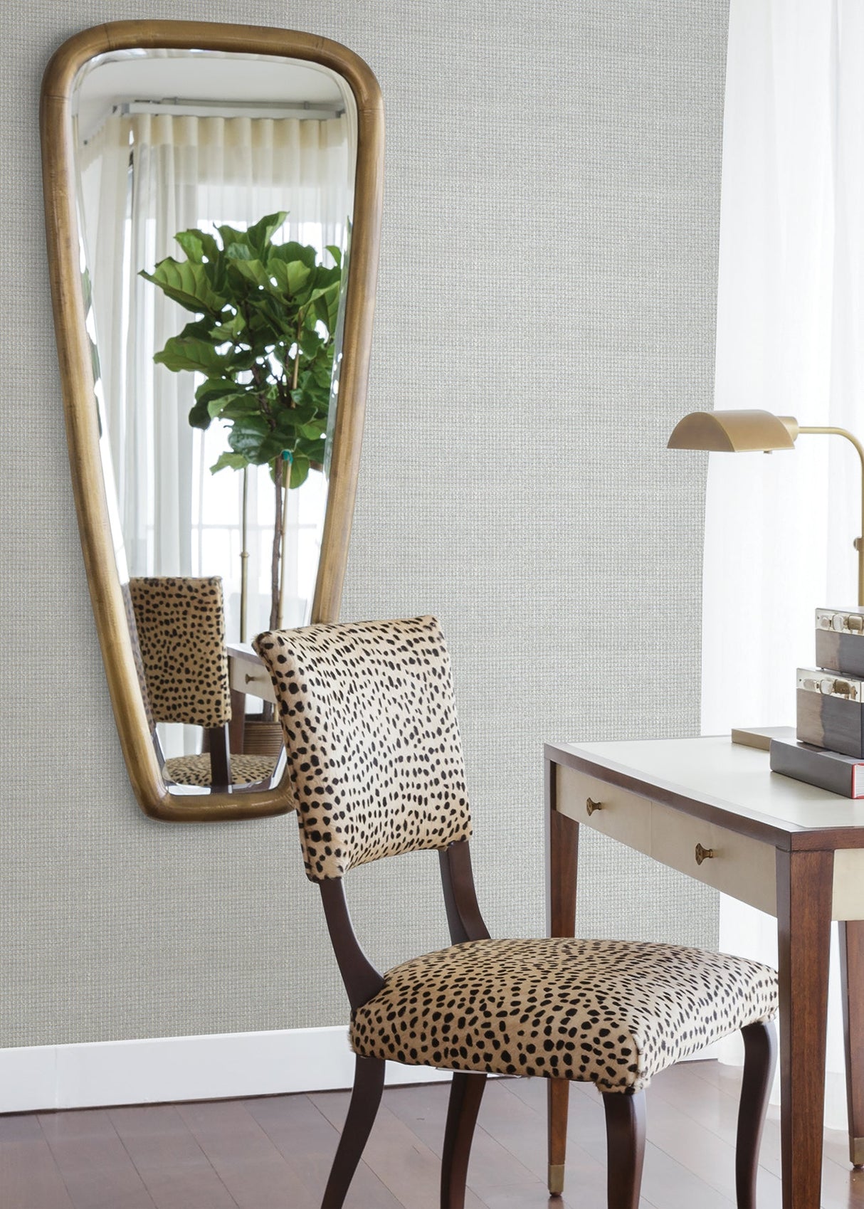 Eade’s Wancahi Grey Grasscloth Wallpaper Grey