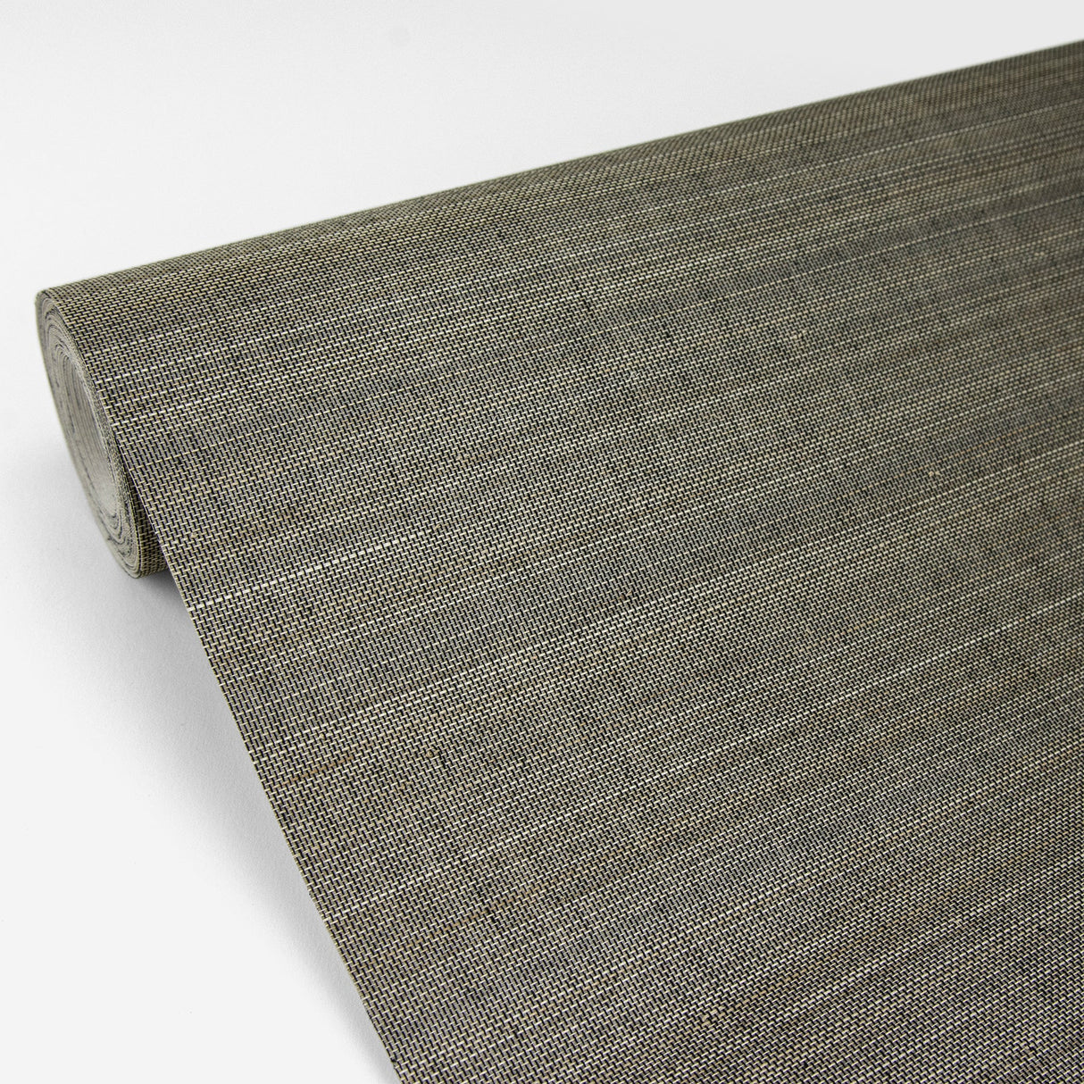 Eade’s Tiemao Brown Abaca Grasscloth Wallpaper Brown