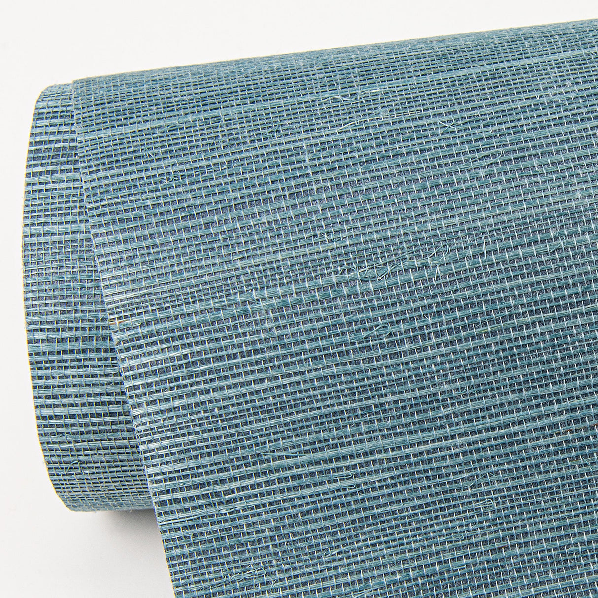 Eade’s Aiko Blue Sisal Grasscloth Wallpaper Blue