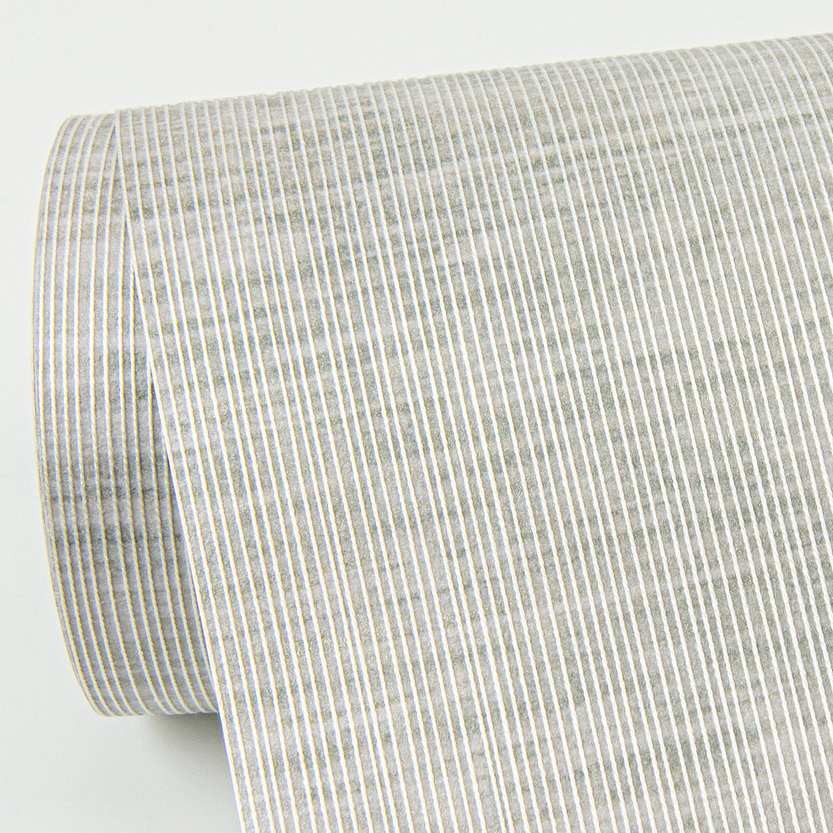 Eade’s Yawen Silver String Wallpaper Silver