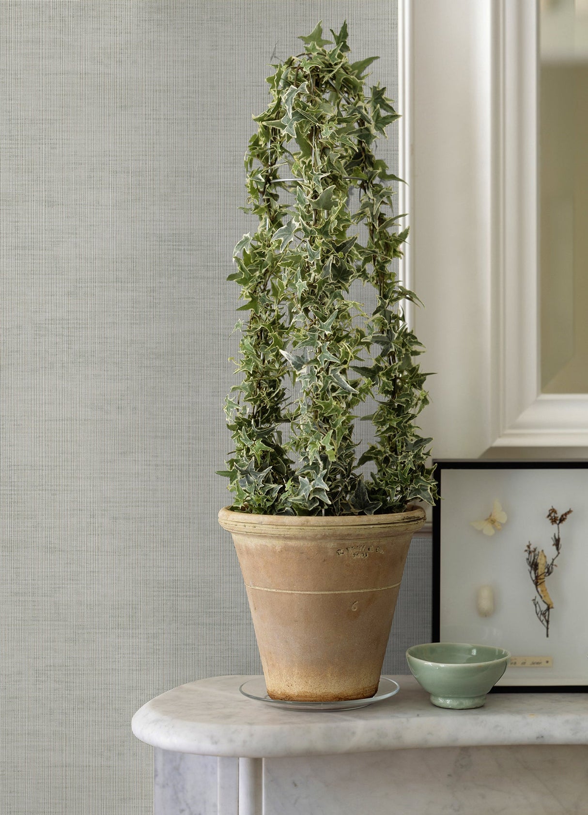 Eade’s Yawen Silver String Wallpaper Silver