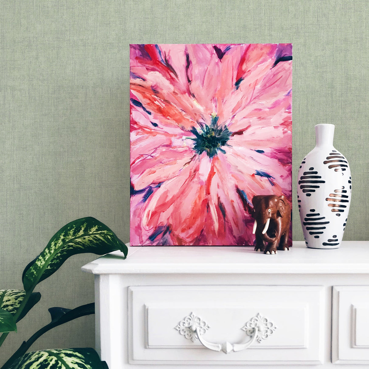 Advantage 2979-32261-9 Waimea Light Green Distressed Texture Wallpaper