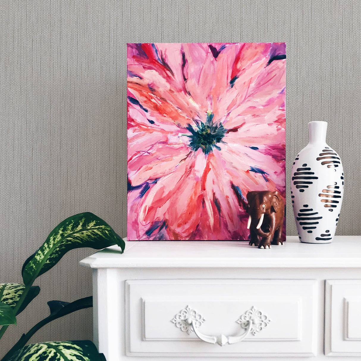 Advantage 2979-3443-28 Cahaya Silver Texture Wallpaper