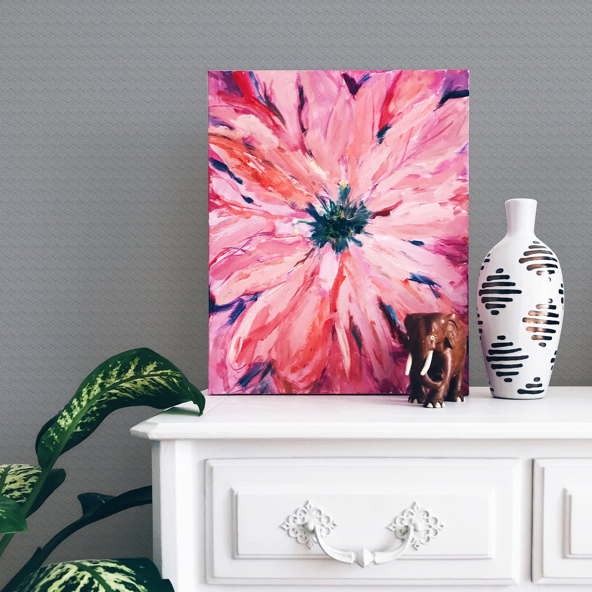 Advantage 2979-37211-7 Darya Pewter Distressed Geometric Wallpaper