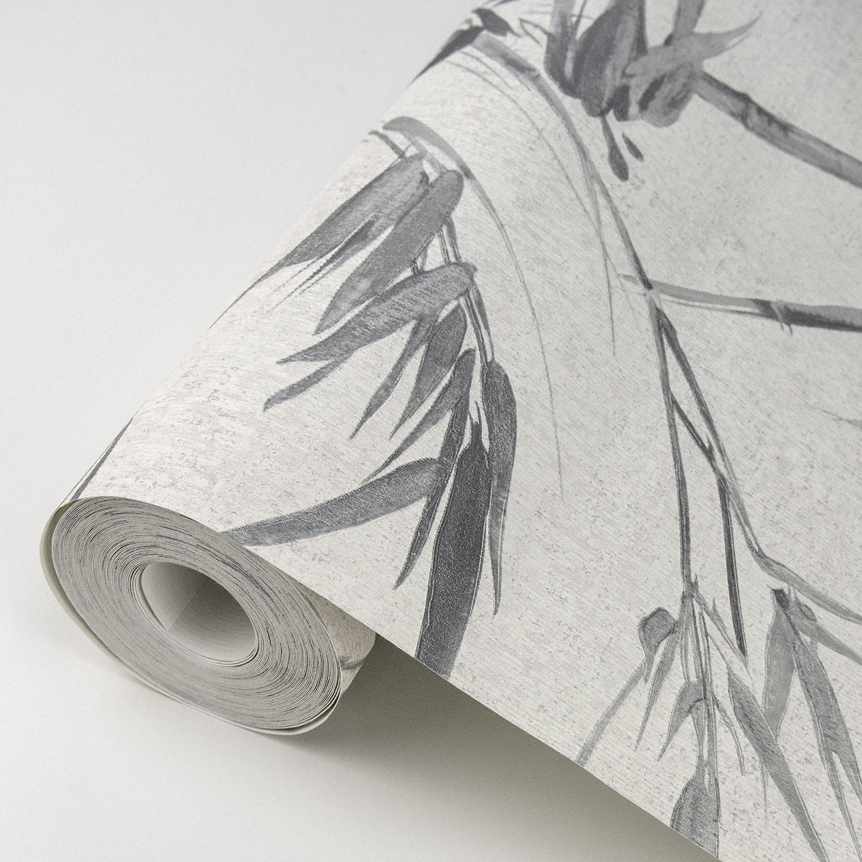 Advantage 2979-37376-5 Hali Silver Fronds Wallpaper