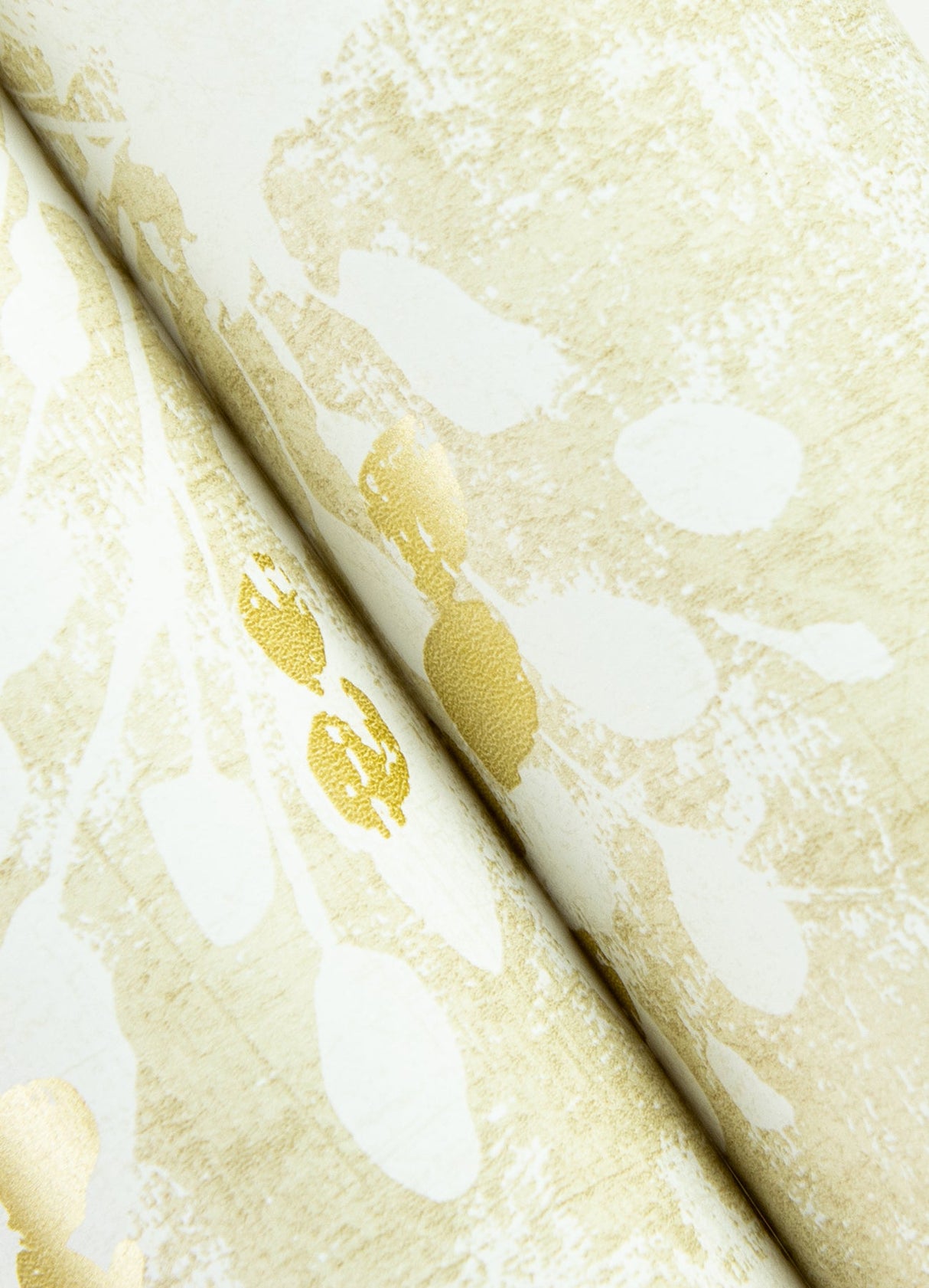 Advantage 2980-26188 Dori Gold Painterly Floral Wallpaper