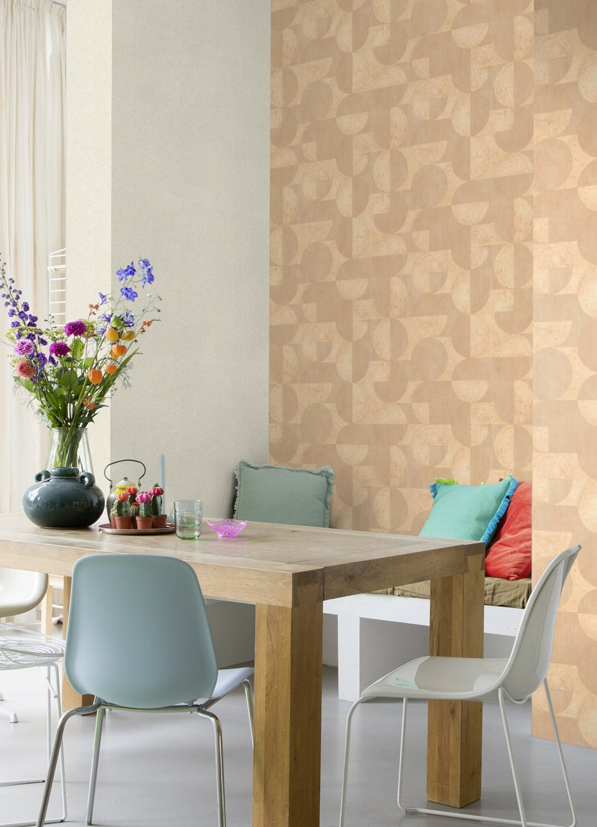 Advantage 2980-521344 Barcelo Light Brown Circles Wallpaper