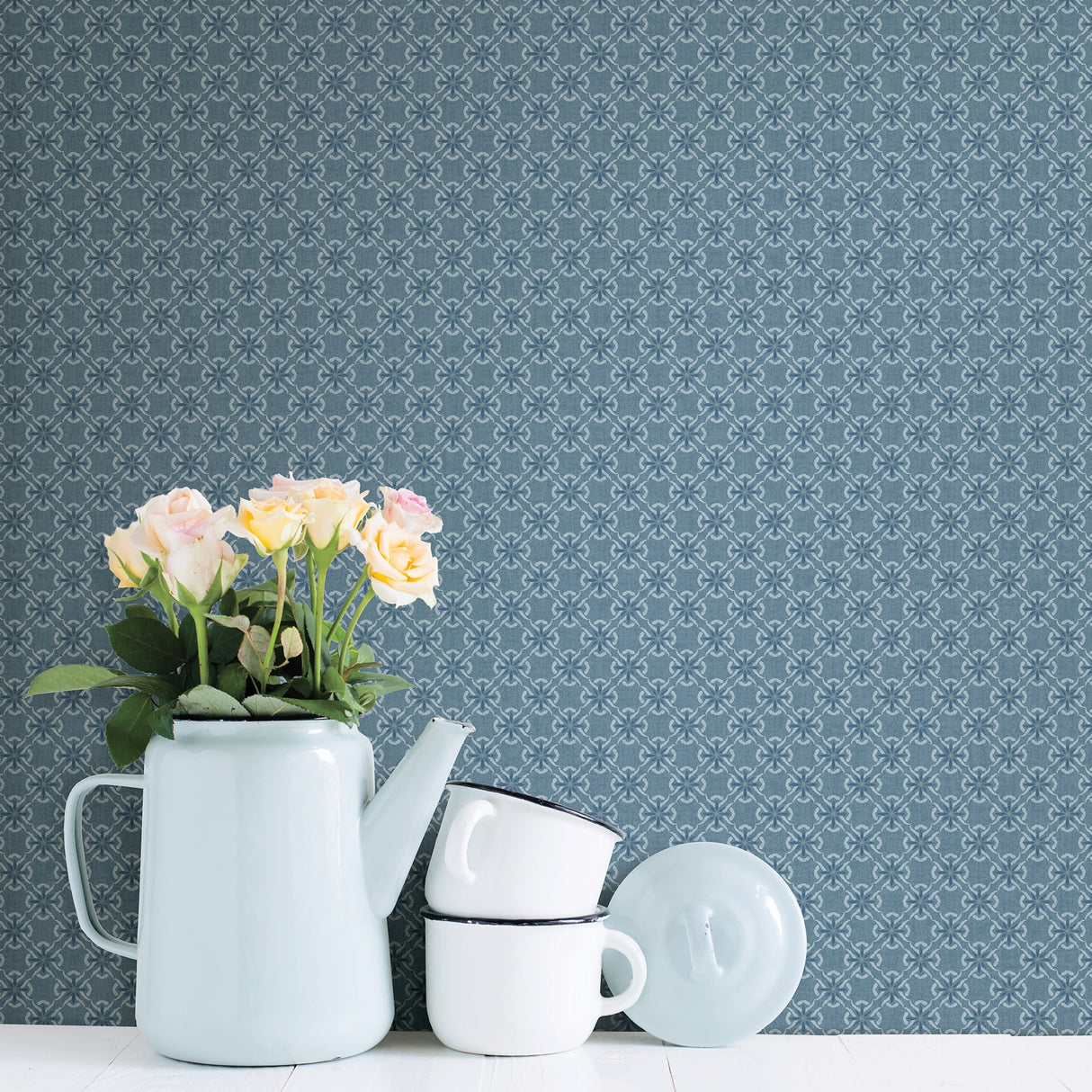 Chesapeake 3112-002744 Crosby Blue Floral Wallpaper