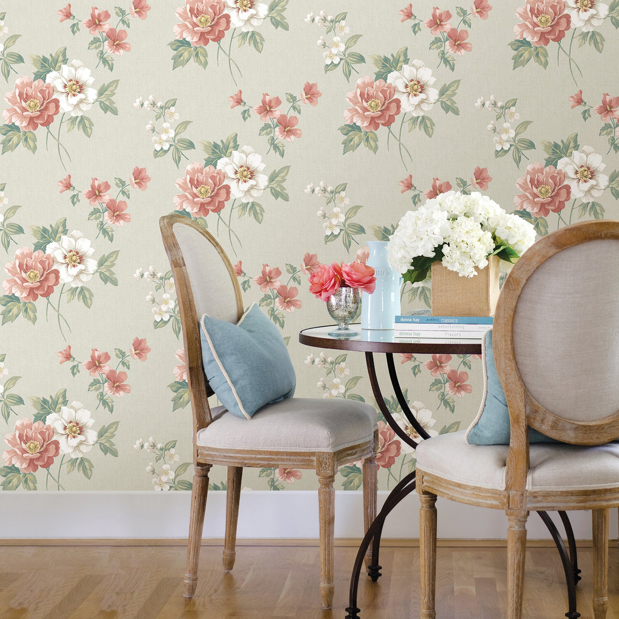 Chesapeake 3112-002761 Keighley Coral Floral Wallpaper