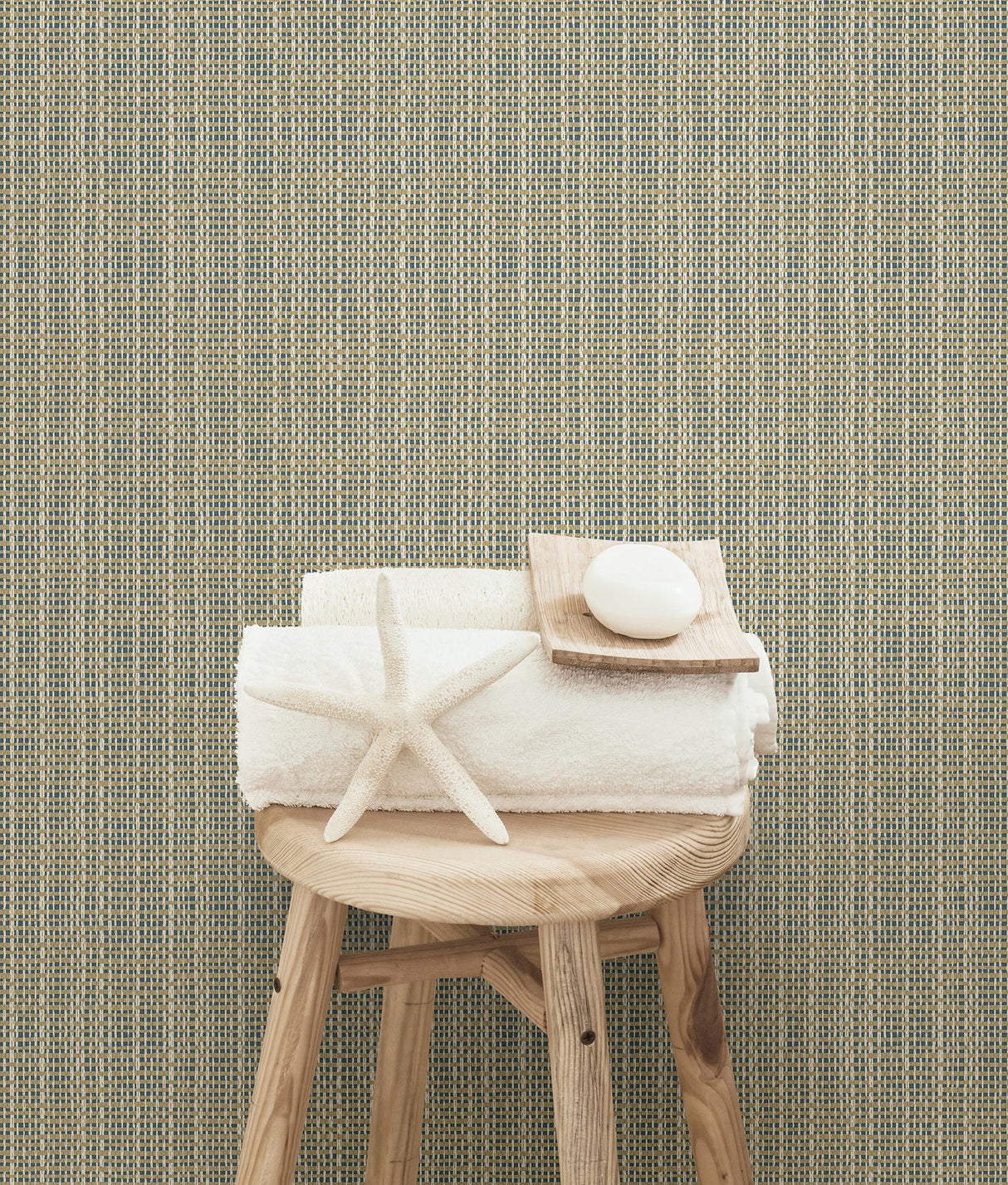 Chesapeake 3113-01697 Kent Taupe Faux Grasscloth Wallpaper