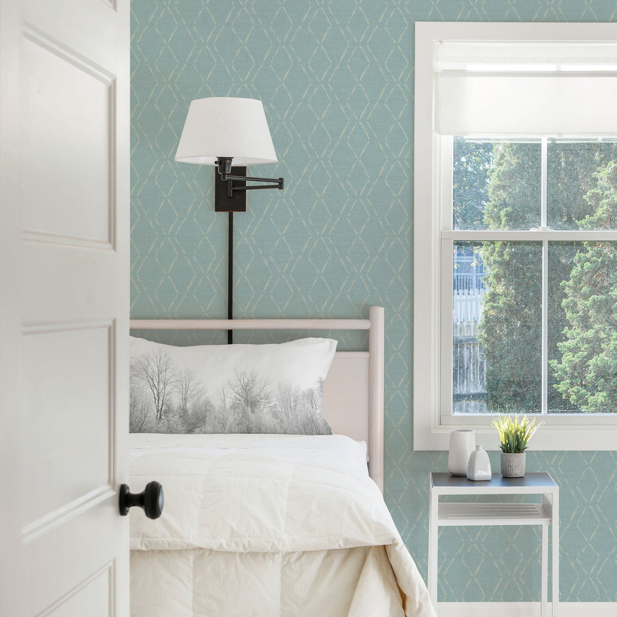 Chesapeake 3118-12652 Tapa Teal Trellis Wallpaper