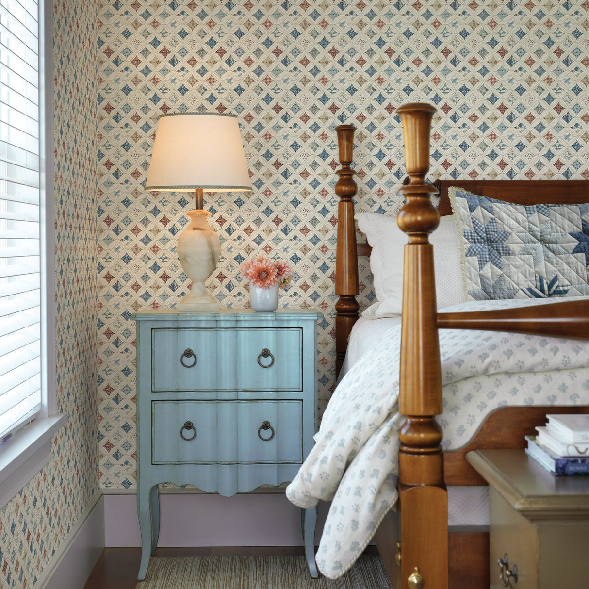 Chesapeake 3119-13001 Mcentire Off-White Geometric Quilt Wallpaper