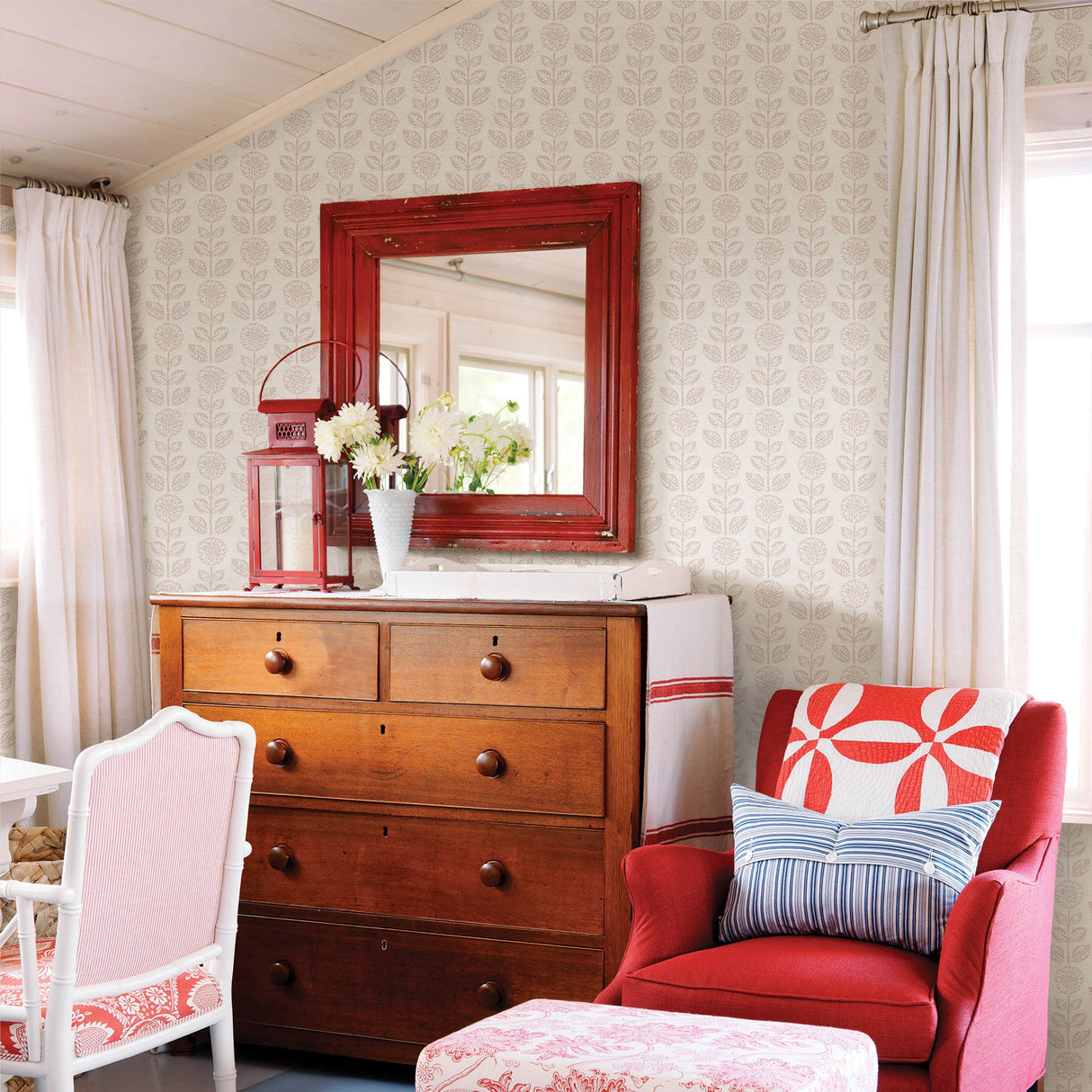 Chesapeake 3123-13514 Dolly Light Grey Dolly Wallpaper