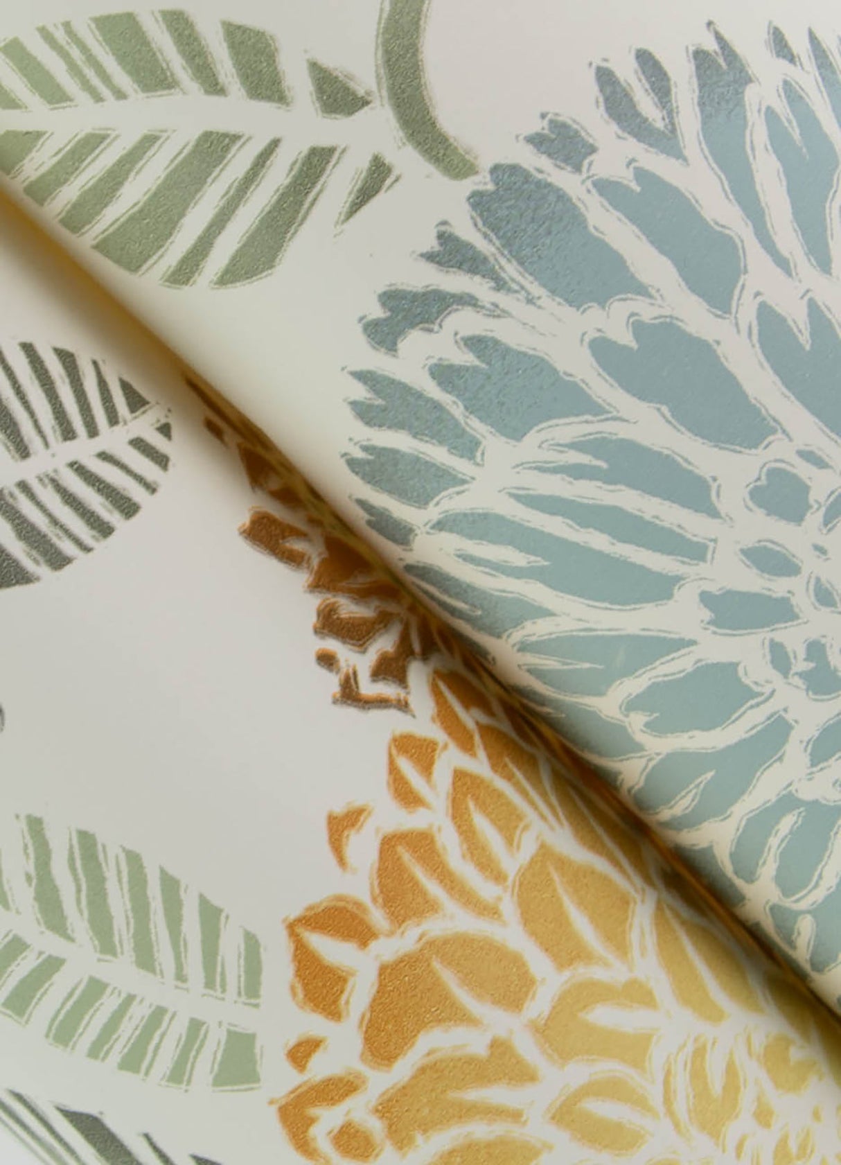 Chesapeake 3125-72326 Zalipie Apricot Floral Trail Wallpaper