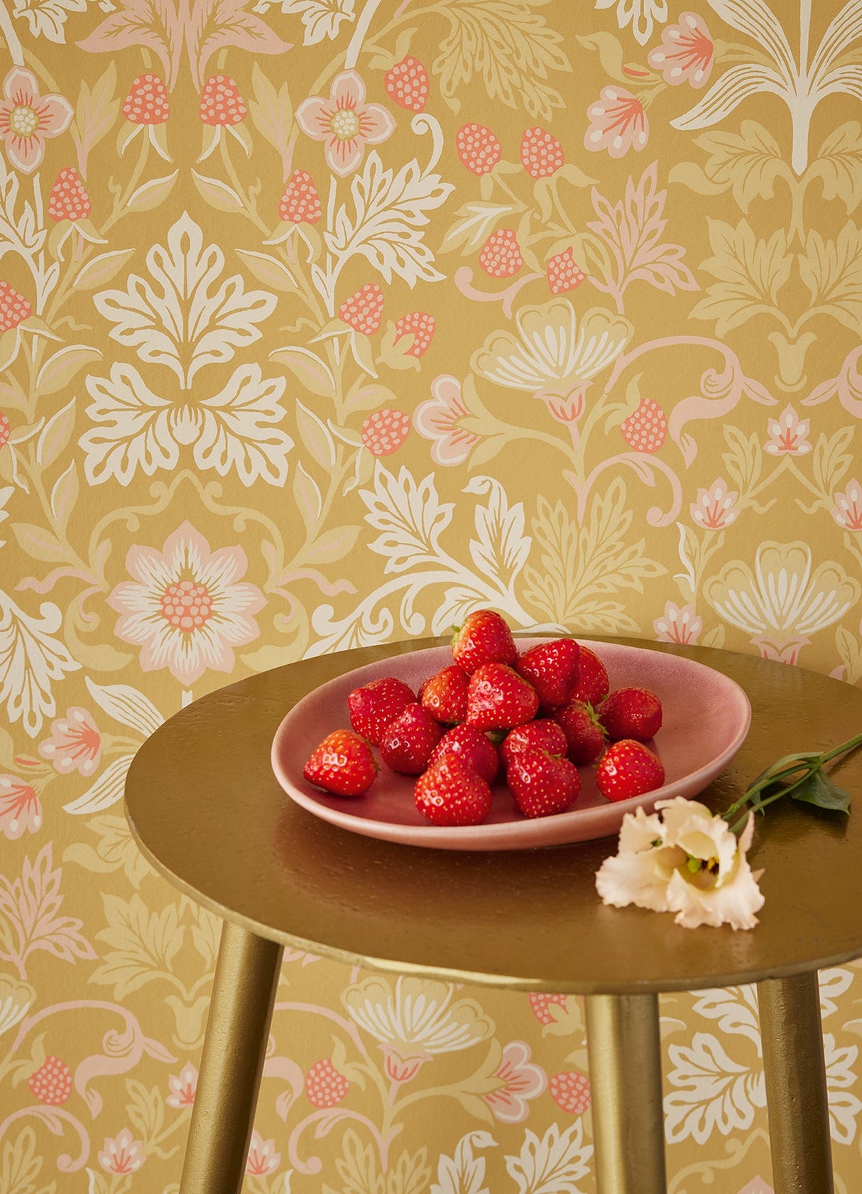 Eijffinger 316006 Lila Gold Strawberry Floral Wallpaper