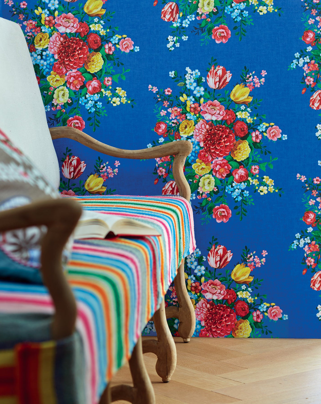 Eijffinger 341044 Ayaanle Dark Blue Dutch Painters Floral Wallpaper