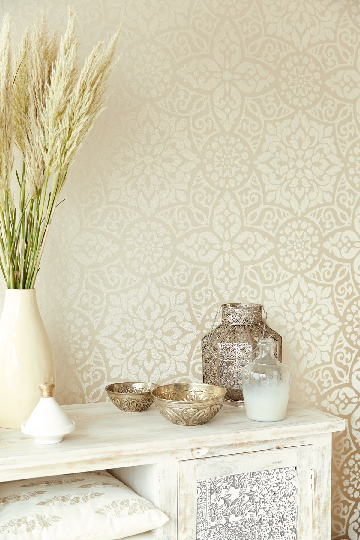 Eijffinger 341700 Destiny Champagne Medallion Wallpaper