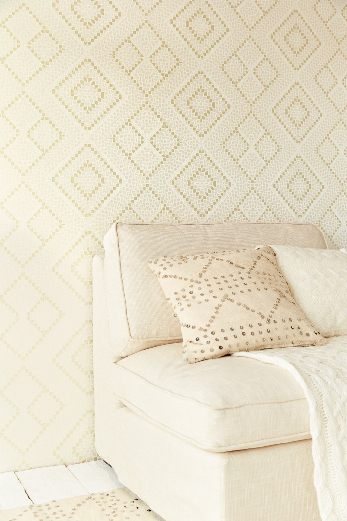 Eijffinger 341710 Kilim Gold Aztec Diamond Wallpaper