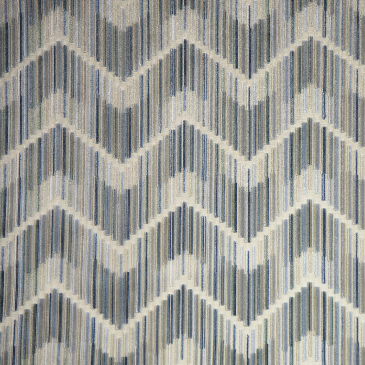 KRAVET COUTURE 34553.15.0 HIGHS AND LOWS CHAMBRAY Fabric - Eade's Wallpaper