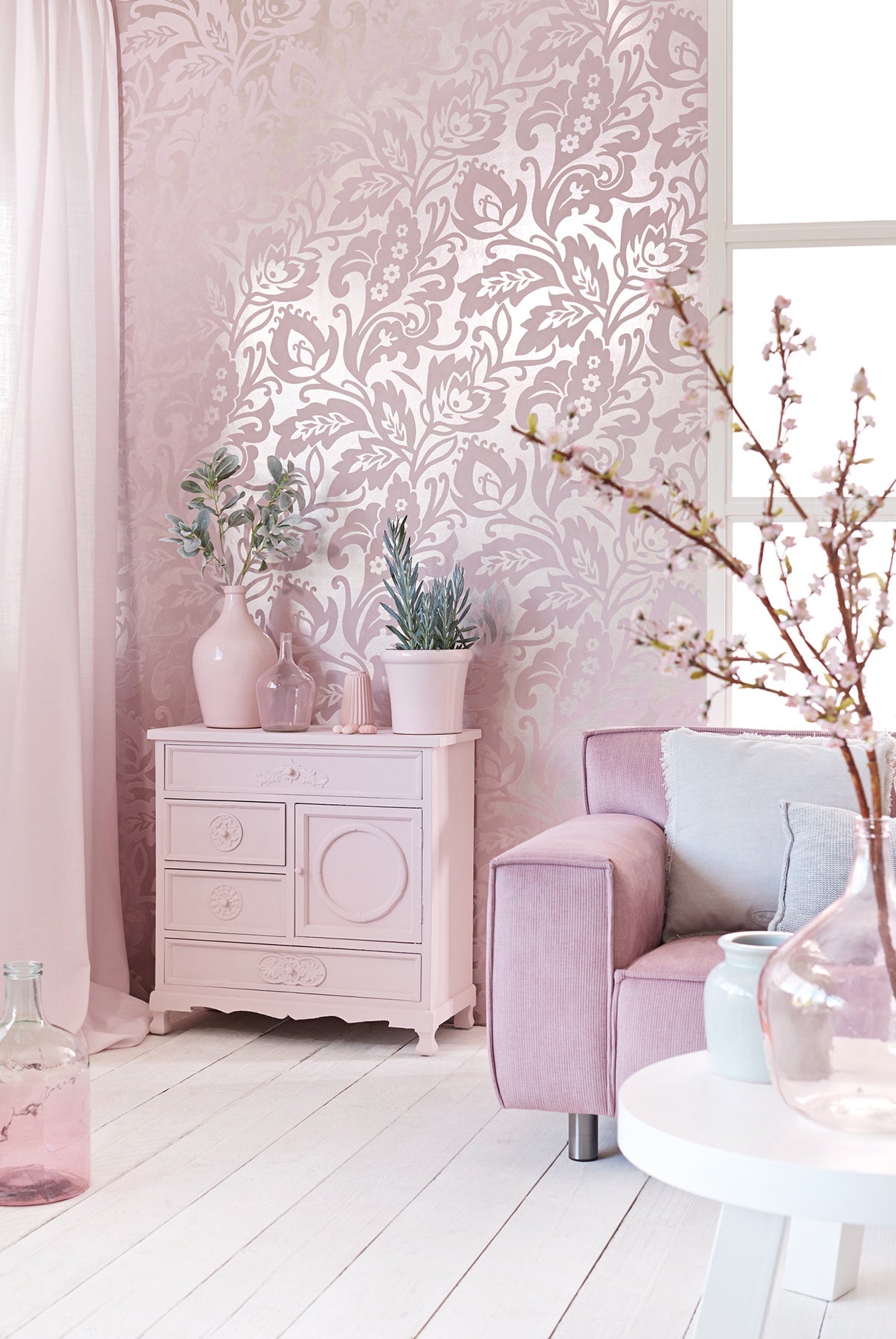 Eijffinger 352011 Velma Pink Flocked Paisley Wallpaper