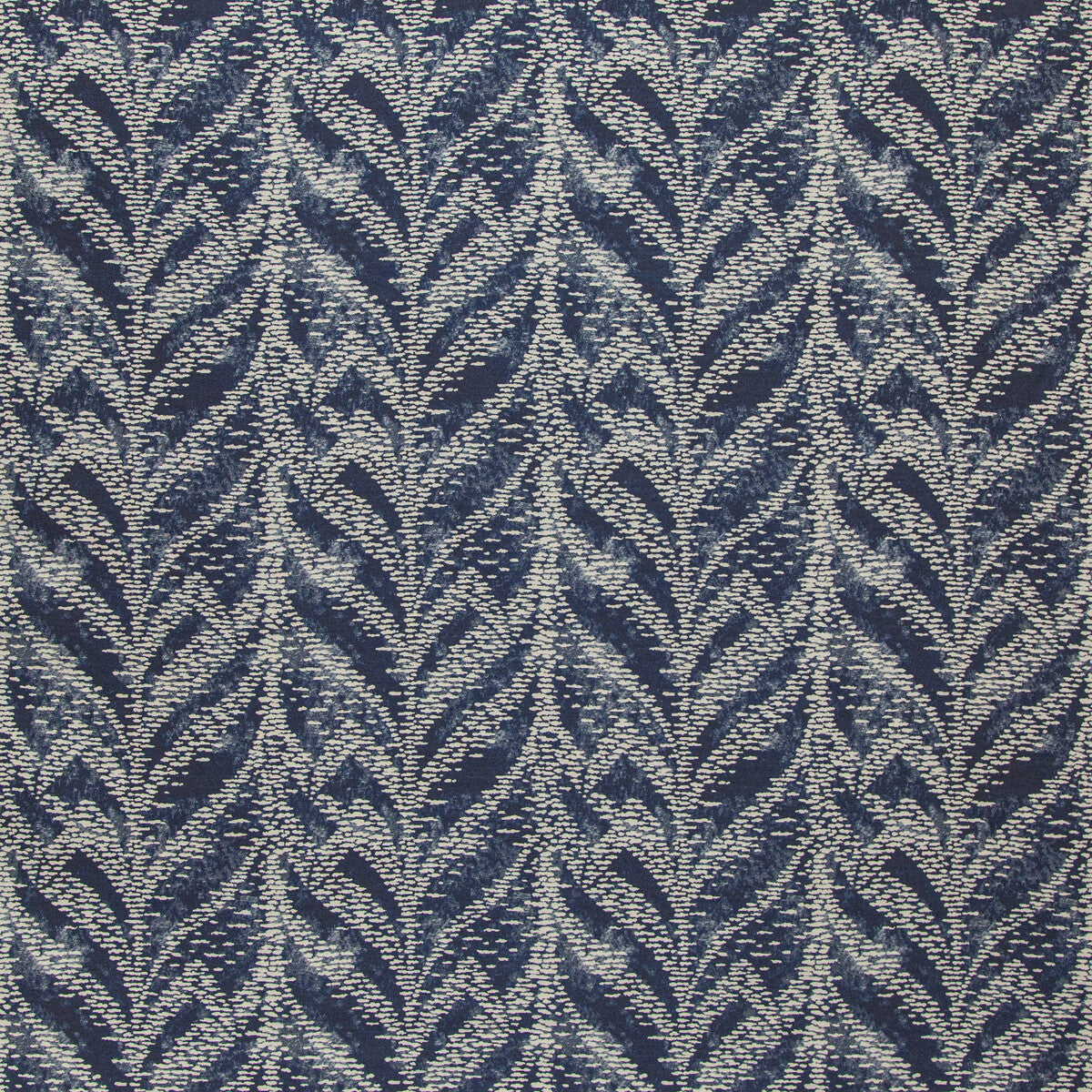 KRAVET DESIGN 35818.50.0 POMPANO NAVY Fabric - Eade's Wallpaper