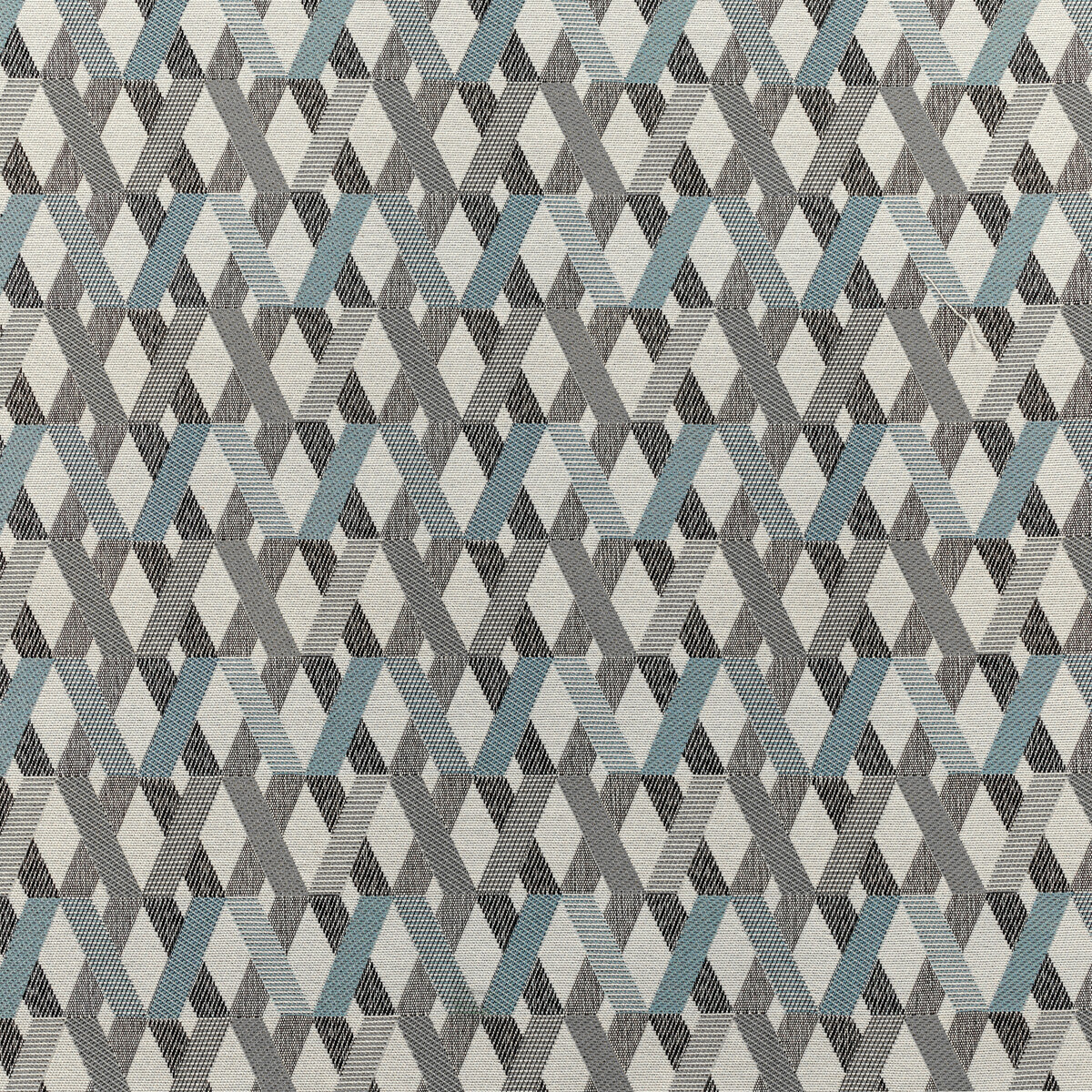 KRAVET CONTRACT 36276.511.0 BRIDGEWORK DAYDREAM Fabric - Eade's Wallpaper