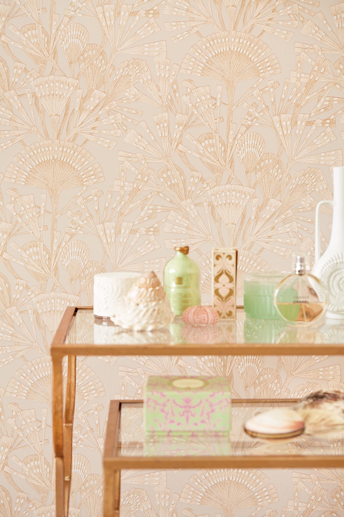 Eijffinger 366010 Zorah Pink Botanical Wallpaper