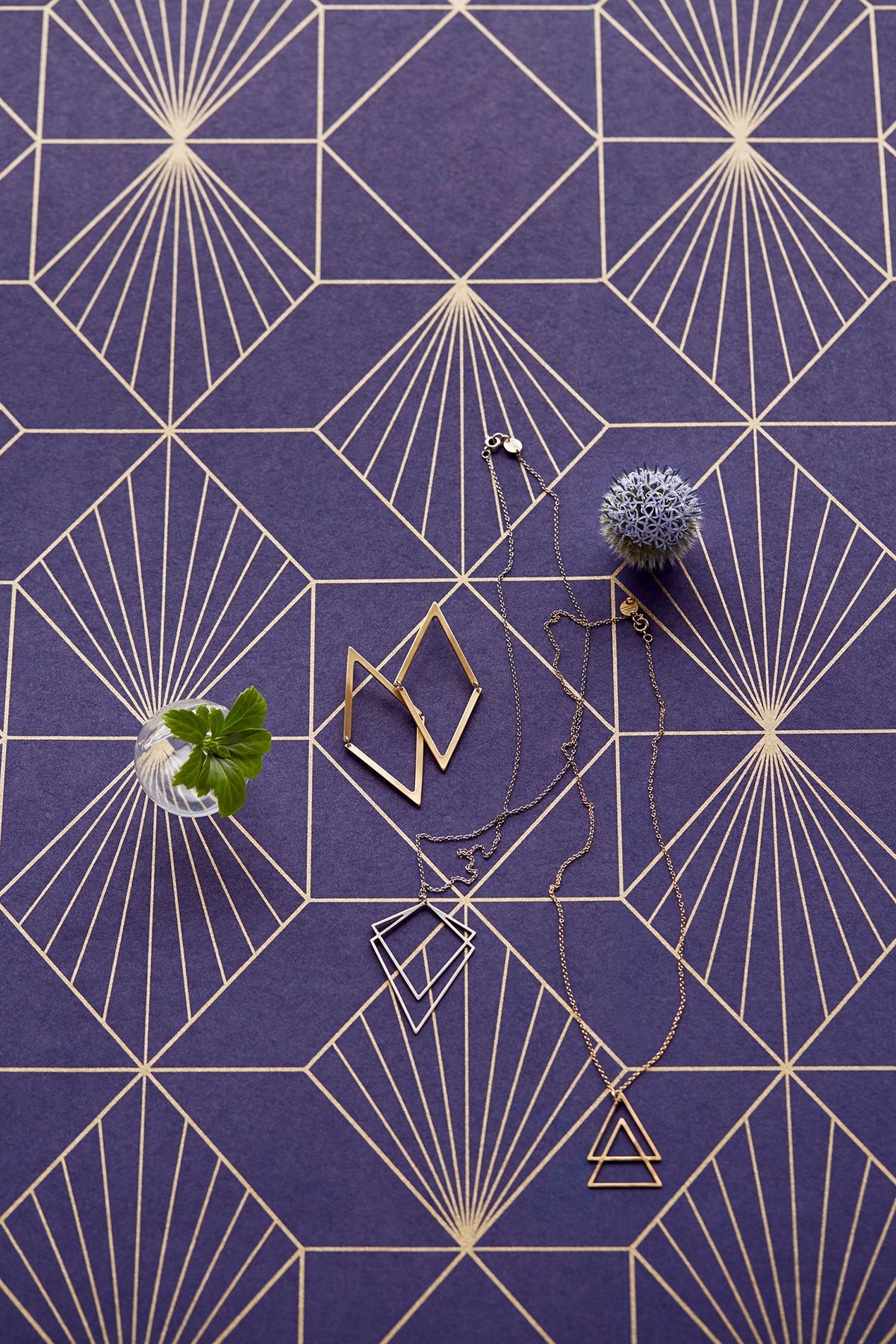 Eijffinger 366072 Halcyon Plum Geometric Wallpaper