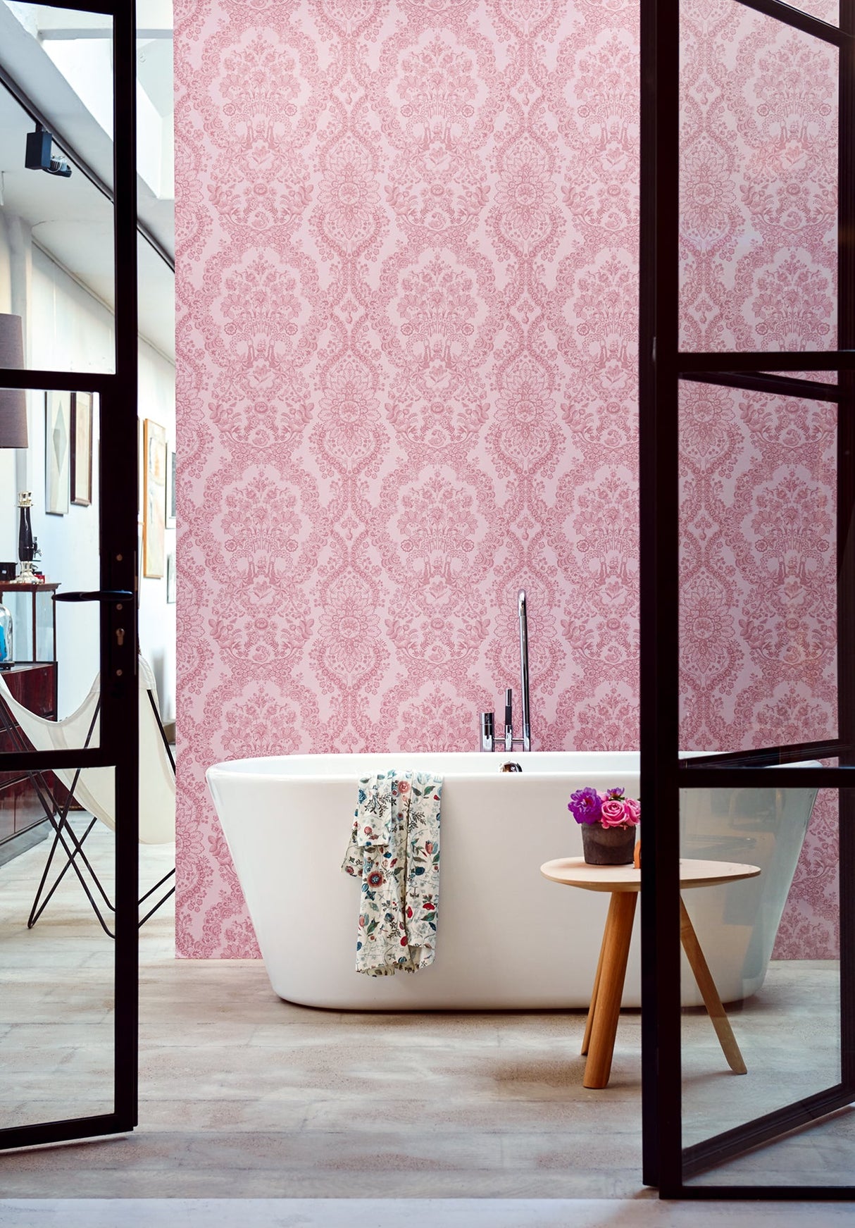 Eijffinger 375043 Grillig Light Pink Damask Wallpaper