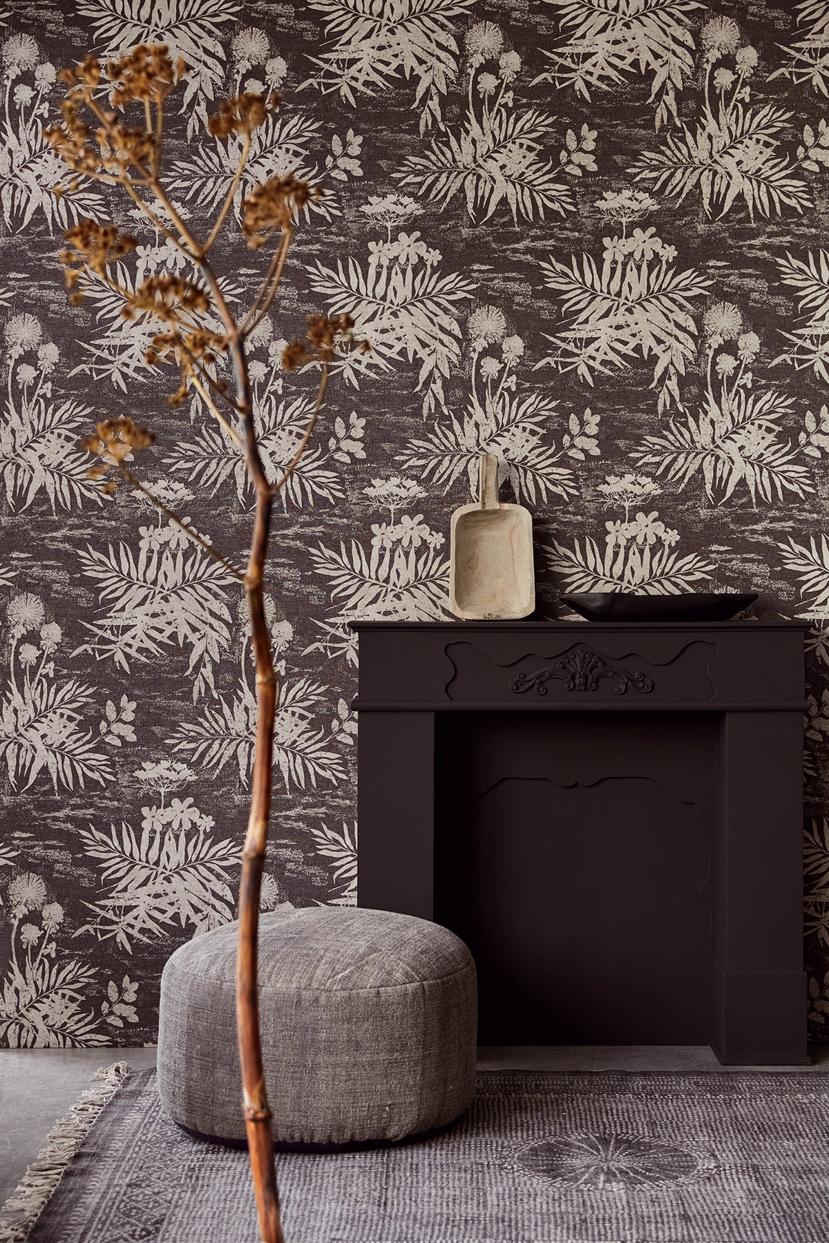 Eijffinger 379035 Hedda Black Botanical Wallpaper