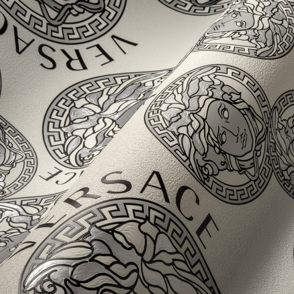 Versace 386102X Wallpaper - Eade's Wallpaper & Fabric