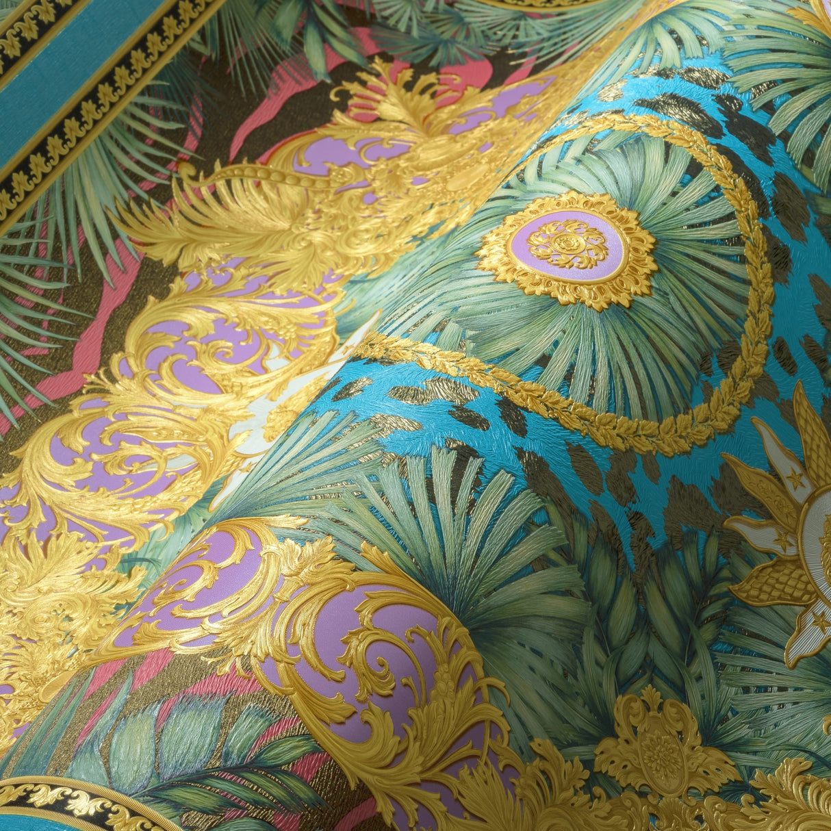 Versace 387031X Wallpaper - Eade's Wallpaper & Fabric