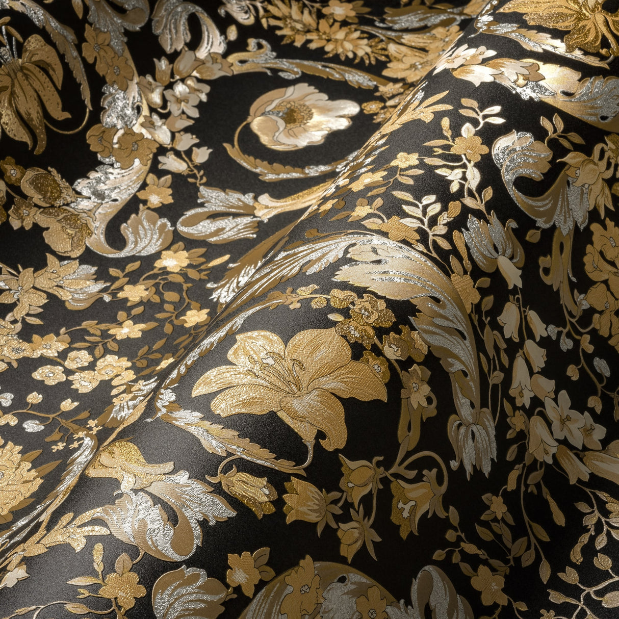 Versace 387065X Wallpaper - Eade's Wallpaper & Fabric